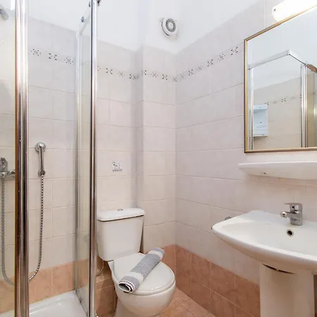 Star Paradise Hotel 3*