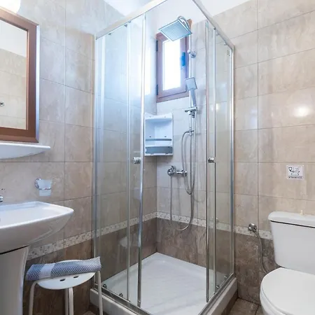 Star Paradise Hotell 3*