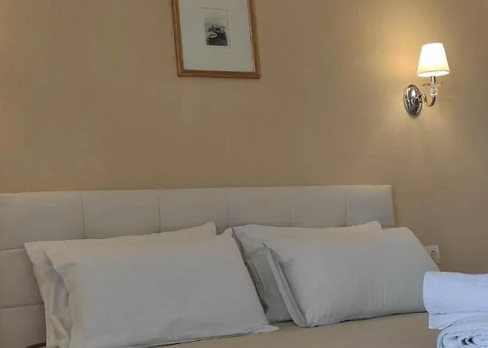 Star Paradise ネオス・マルマラス